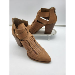 Gianni Bini Leather Upper Booties Tan Size 9.5